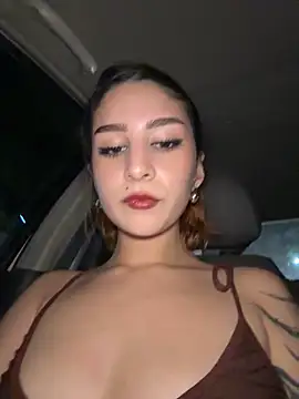 Mon Cherry online show from October 16, 2025, 12:41 am