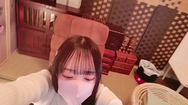 Snapshot of chan_yuma_tan chatting on January 27, 2025, 11:00 am chan yuma tan online show from January 27, 2025, 11:00 am