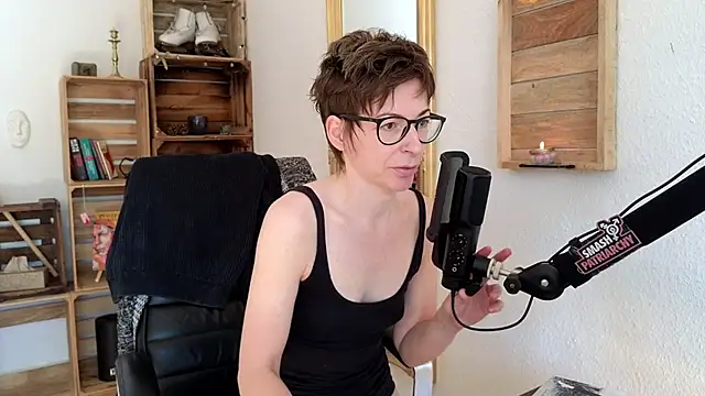 secretly naked online show from September 11, 2025, 9:20 am
