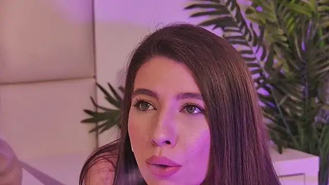 LunaWills  online show from March 5, 2025, 8:10 am