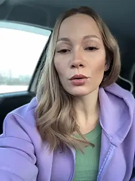 LavenderHot online show from November 20, 2025, 2:12 am