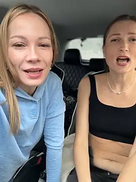 Snapshot of LavenderHot chatting on October 8, 2025, 2:13 am LavenderHot online show from October 8, 2025, 2:13 am