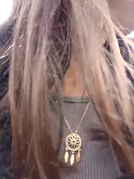 Snapshot of Violeta_12- chatting on October 24, 2025, 8:52 pm Violeta 12- online show from October 24, 2025, 8:52 pm