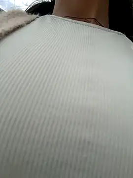 Snapshot of Violeta_12- chatting on October 10, 2025, 4:41 pm Violeta 12- online show from October 10, 2025, 4:41 pm