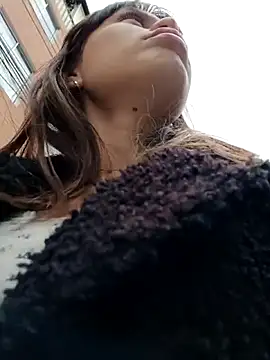 Snapshot of Violeta_12- chatting on October 3, 2025, 5:36 pm Violeta 12- online show from October 3, 2025, 5:36 pm