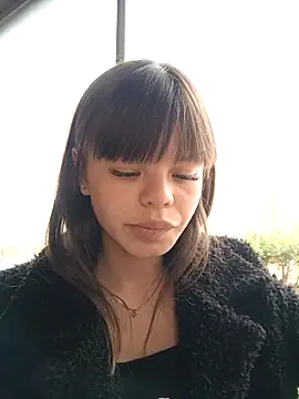 Snapshot of Violeta_12- chatting on October 8, 2025, 5:13 pm Violeta 12- online show from October 8, 2025, 5:13 pm