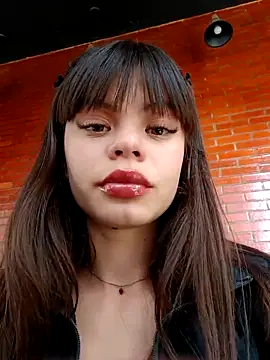 Snapshot of Violeta_12- chatting on October 6, 2025, 6:08 pm Violeta 12- online show from October 6, 2025, 6:08 pm