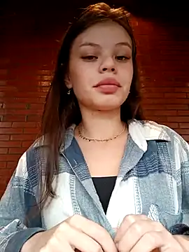 Violeta 12- online show from February 13, 2025, 8:45 pm