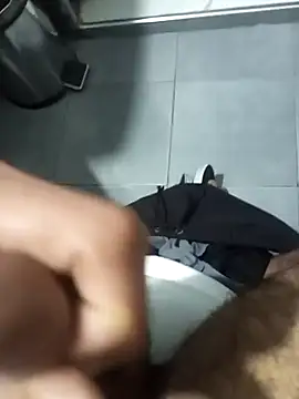 Anaskway online show from March 29, 2026, 11:56 am