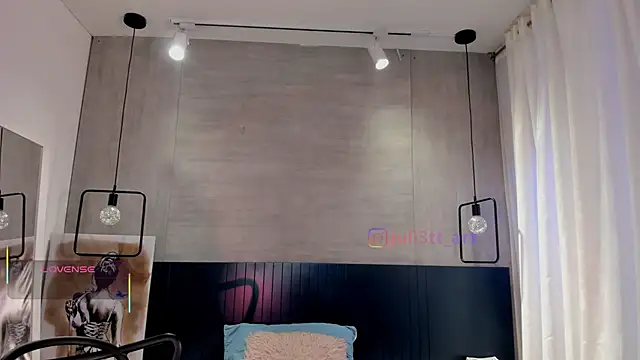 Snapshot of _julietta chatting on February 21, 2026, 12:40 pm julietta online show from February 21, 2026, 12:40 pm