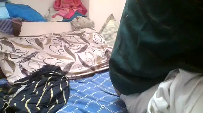 naughtymike0007 online show from February 5, 2025, 2:29 am