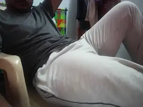 Snapshot of naughtymike0007 chatting on September 20, 2025, 2:05 am naughtymike0007 online show from September 20, 2025, 2:05 am