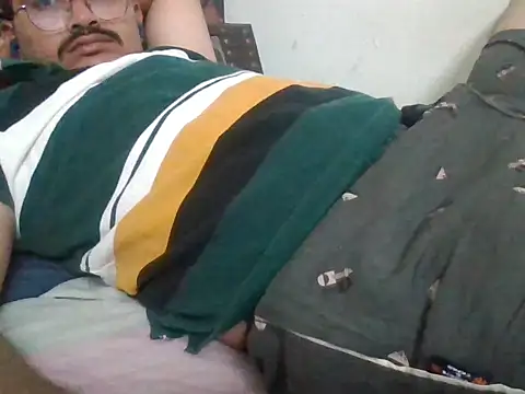 naughtymike0007 online show from January 18, 2026, 4:10 pm