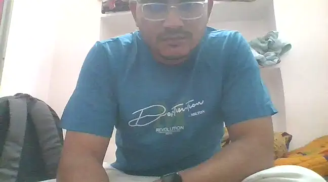 naughtymike0007 online show from February 27, 2025, 3:26 pm