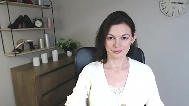 VivianWILD online show from January 31, 2025, 1:23 pm