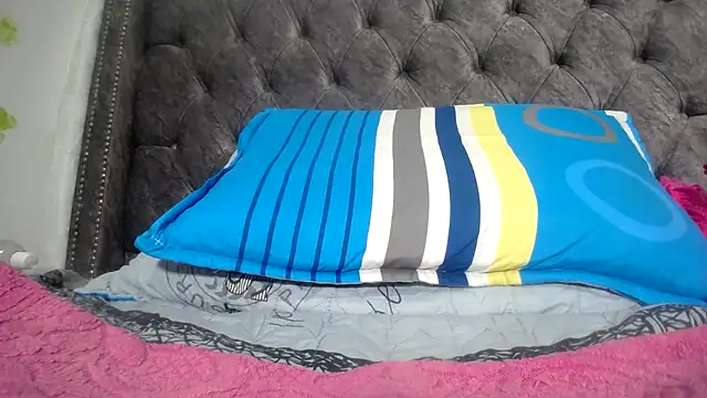 Snapshot of RACHELL__HOT chatting on October 6, 2025, 6:47 am RACHELL  HOT online show from October 6, 2025, 6:47 am