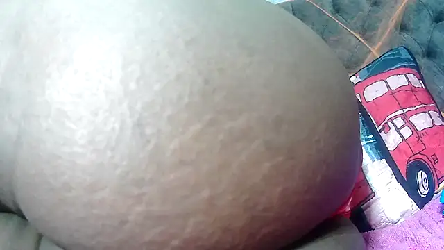 Snapshot of RACHELL__HOT chatting on October 15, 2025, 7:00 pm RACHELL  HOT online show from October 15, 2025, 7:00 pm