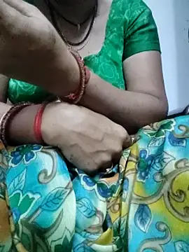 Januhot18 online show from February 19, 2025, 2:44 pm