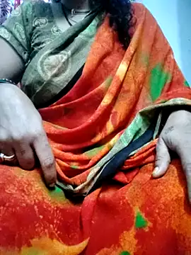 Januhot18 online show from January 5, 2025, 9:05 am