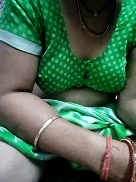 Januhot18 online show from February 16, 2025, 11:49 am