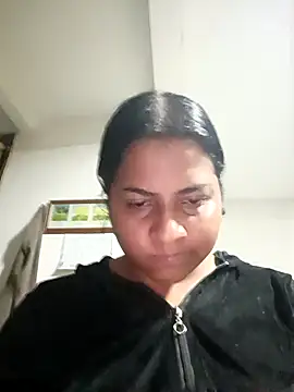 Snapshot of Giselabrunette25 chatting on February 19, 2026, 8:22 am Giselabrunette25 online show from February 19, 2026, 8:22 am