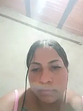 Giselabrunette25 online show from June 20, 2026, 6:51 am