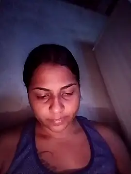 Snapshot of Giselabrunette25 chatting on February 21, 2026, 12:34 am Giselabrunette25 online show from February 21, 2026, 12:34 am