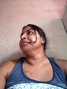 Giselabrunette25 online show from March 3, 2026, 3:08 pm