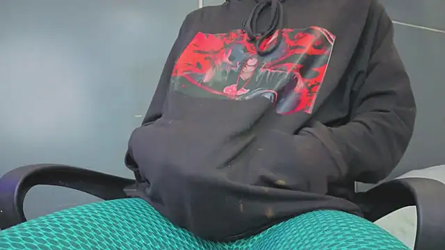 Snapshot of Hilary-banks chatting on September 28, 2025, 6:20 am Hilary-banks online show from September 28, 2025, 6:20 am