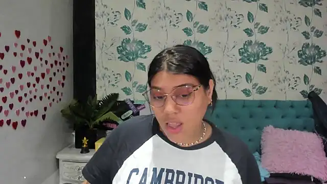 LindaBreeS online show from February 27, 2025, 4:54 pm