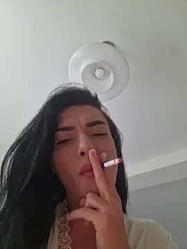 Snapshot of JolieLizz chatting on October 12, 2025, 2:07 pm JolieLizz online show from October 12, 2025, 2:07 pm