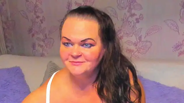 MilanaBiegert online show from September 27, 2025, 8:15 pm