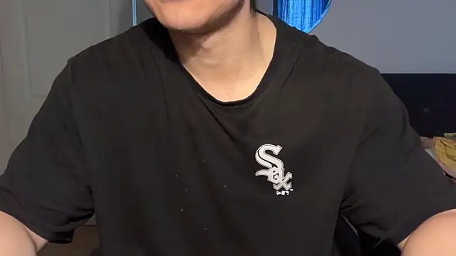 jungcock3210 online show from November 27, 2025, 7:20 am