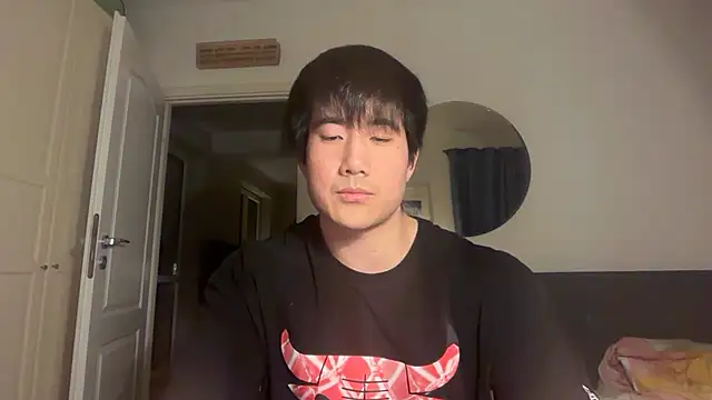 Snapshot of jungcock3210 chatting on February 9, 2026, 6:50 pm jungcock3210 online show from February 9, 2026, 6:50 pm