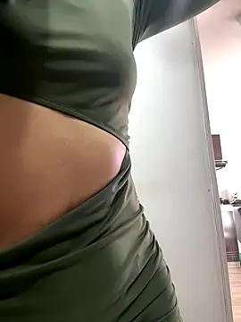 Nikothyna online show from October 15, 2025, 3:09 pm