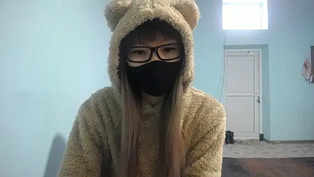 Snapshot of elllaaxx chatting on February 27, 2025, 3:18 am elllaaxx online show from February 27, 2025, 3:18 am