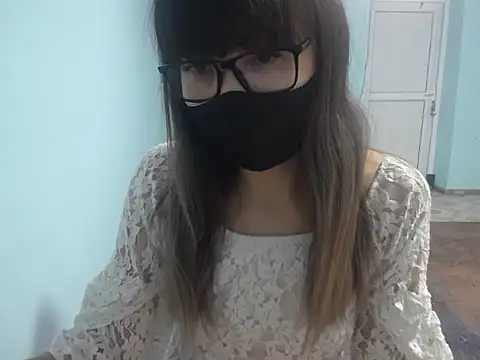 elllaaxx online show from November 10, 2025, 4:50 am