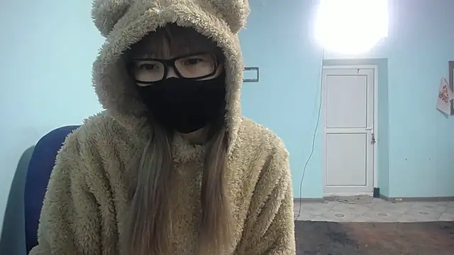 Snapshot of elllaaxx chatting on February 18, 2025, 4:04 am elllaaxx online show from February 18, 2025, 4:04 am