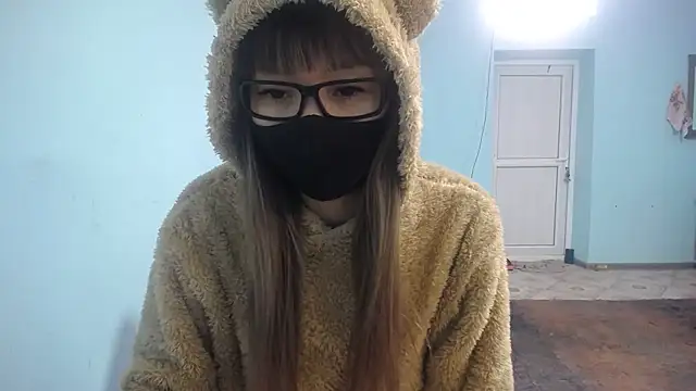 Snapshot of elllaaxx chatting on March 2, 2025, 7:21 am elllaaxx online show from March 2, 2025, 7:21 am