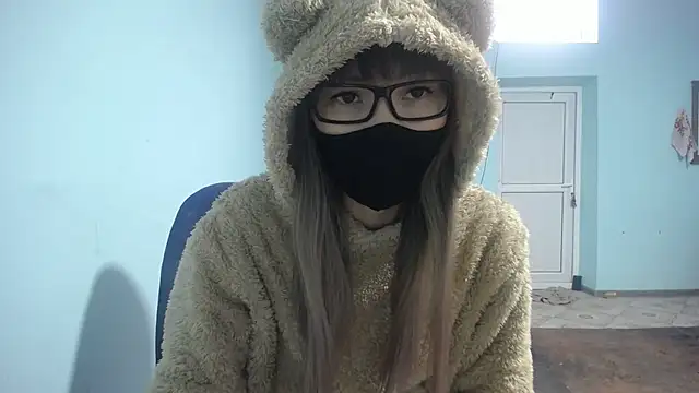 Snapshot of elllaaxx chatting on March 3, 2025, 3:27 am elllaaxx online show from March 3, 2025, 3:27 am