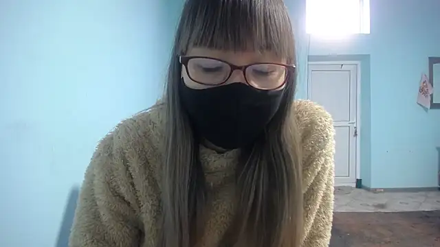 Snapshot of elllaaxx chatting on February 10, 2025, 11:36 am elllaaxx online show from February 10, 2025, 11:36 am