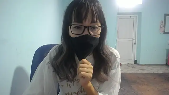 Snapshot of elllaaxx chatting on September 10, 2025, 3:27 am elllaaxx online show from September 10, 2025, 3:27 am