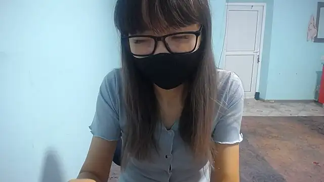 Snapshot of elllaaxx chatting on October 1, 2025, 3:44 am elllaaxx online show from October 1, 2025, 3:44 am