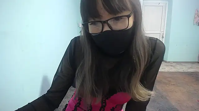 Snapshot of elllaaxx chatting on October 7, 2025, 6:14 am elllaaxx online show from October 7, 2025, 6:14 am