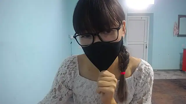 Snapshot of elllaaxx chatting on October 20, 2025, 3:41 am elllaaxx online show from October 20, 2025, 3:41 am