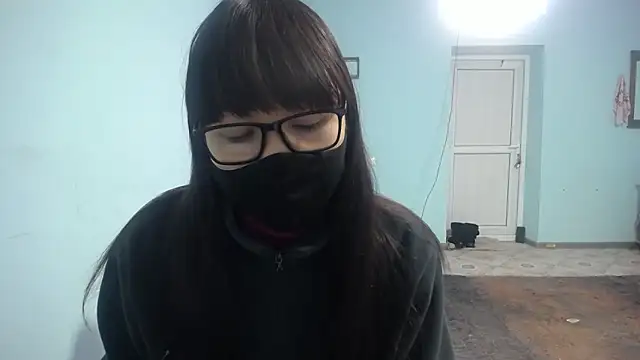 elllaaxx online show from January 18, 2026, 4:27 am