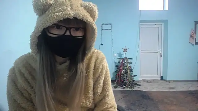 Snapshot of elllaaxx chatting on February 11, 2025, 3:50 am elllaaxx online show from February 11, 2025, 3:50 am