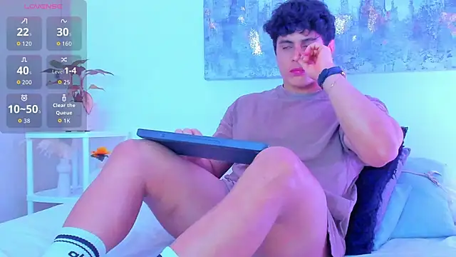 Snapshot of arminjones1 chatting on October 21, 2025, 5:18 am arminjones1 online show from October 21, 2025, 5:18 am