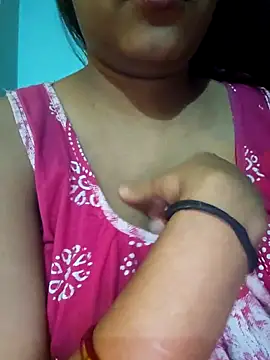 sexyindi couple online show from January 13, 2026, 12:31 pm