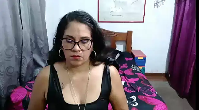 Snapshot of Mistresskloe01 chatting on January 17, 2025, 12:31 pm Mistresskloe01 online show from January 17, 2025, 12:31 pm